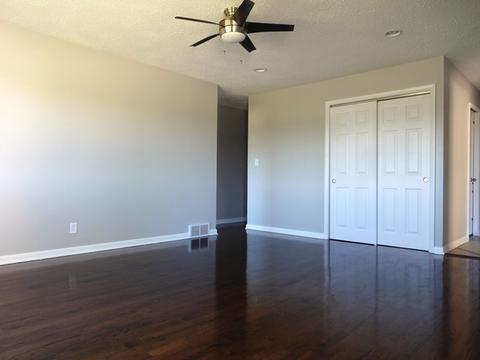 1250 Reckinger Rd, Aurora, IL 60505 photo 12