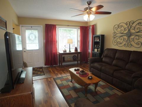 3041 Wallace Ave, Steger, IL 60475 photo 8