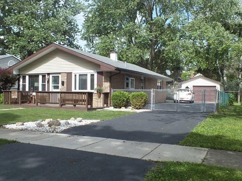 3041 Wallace Ave, Steger, IL 60475 photo 2