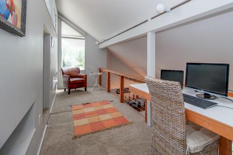 1107 W Daniel St, Champaign, IL 61821 photo 17