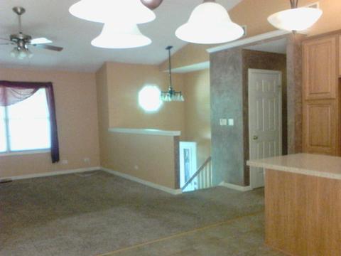 5401 Thelen Ave, Mchenry, IL 60050 photo 3