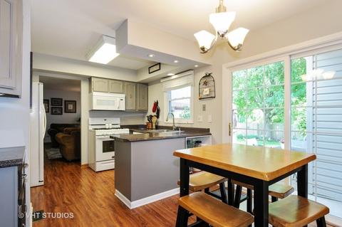 1922 Sandgate Ct, Naperville, IL 60565 photo 4