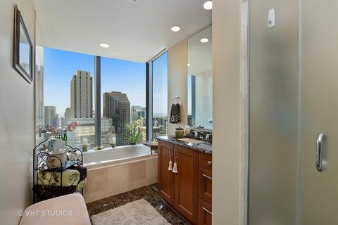 60 E Monroe St #5705, Chicago, IL 60603 photo 11