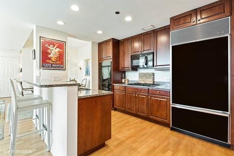 21 E Huron St #2404, Chicago, IL 60611 photo 6