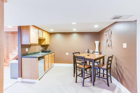 905 E Irving Park Rd, Itasca, IL 60143 photo 13