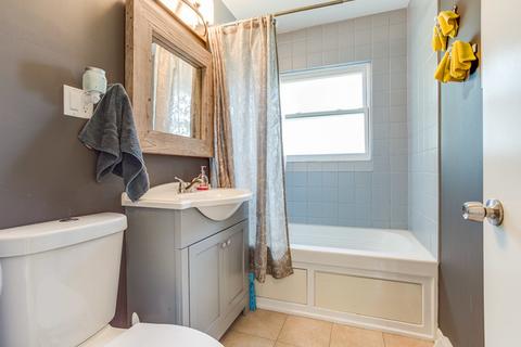 905 E Irving Park Rd, Itasca, IL 60143 photo 8