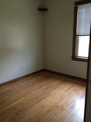 8018 White Ave, Lyons, IL 60534 photo 14