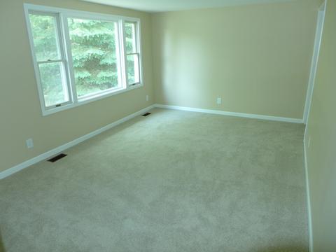414 Rand Dr, Mchenry, IL 60051 photo 2
