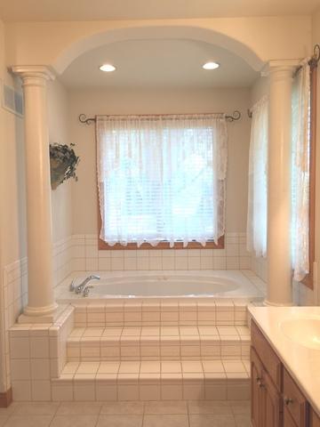 3255 Edgewater Dr, Kankakee, IL 60901 photo 13