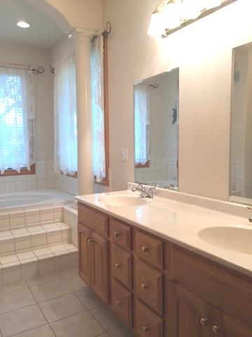 3255 Edgewater Dr, Kankakee, IL 60901 photo 12