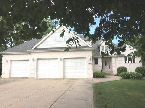 3255 Edgewater Dr, Kankakee, IL 60901 photo 1