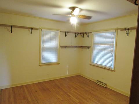 24 Covington Rd, Fox Lake, IL 60020 photo 9
