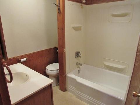 24 Covington Rd, Fox Lake, IL 60020 photo 18