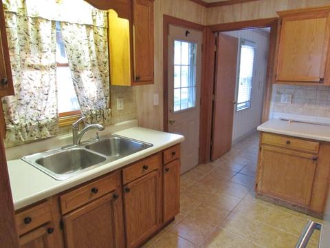 24 Covington Rd, Fox Lake, IL 60020 photo 6