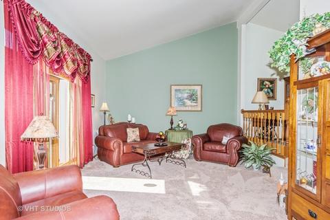 211 Deerpath Dr, Minooka, IL 60447 photo 3