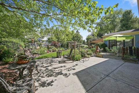 409 E 11th Ave, Naperville, IL 60563 photo 23