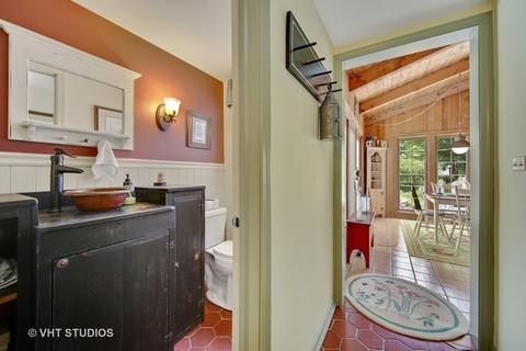 409 E 11th Ave, Naperville, IL 60563 photo 19