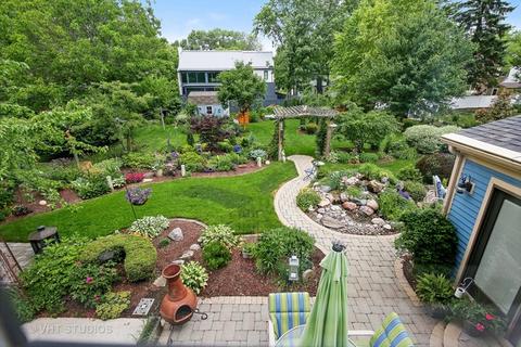 409 E 11th Ave, Naperville, IL 60563 photo 28
