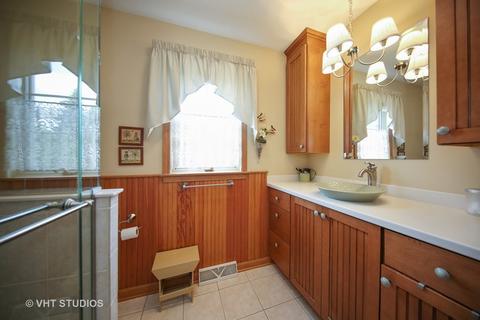 409 E 11th Ave, Naperville, IL 60563 photo 14