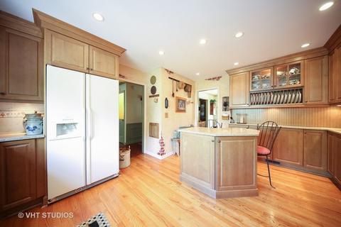 409 E 11th Ave, Naperville, IL 60563 photo 5