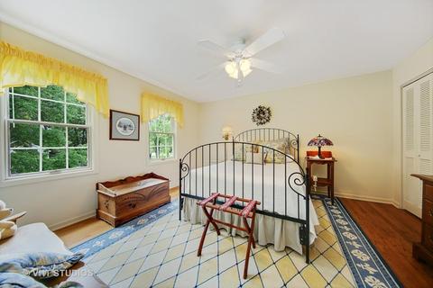 409 E 11th Ave, Naperville, IL 60563 photo 16