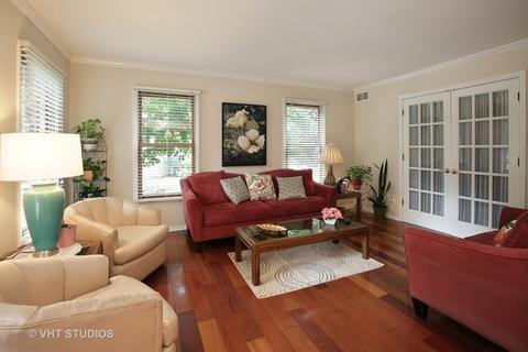 1010 Willoby Ln, Elgin, IL 60120 photo 3