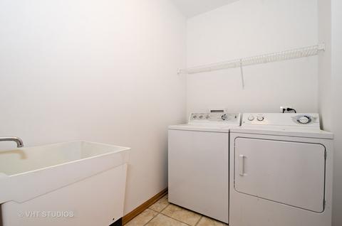 1349 E Washington St #606A, Des Plaines, IL 60016 photo 9
