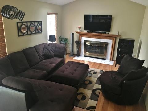 21807 W Junction Dr, Plainfield, IL 60544 photo 2