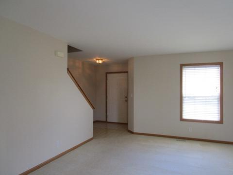 2524 E 6th St, Belvidere, IL 61008 photo 2