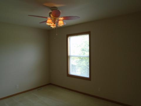 2524 E 6th St, Belvidere, IL 61008 photo 15