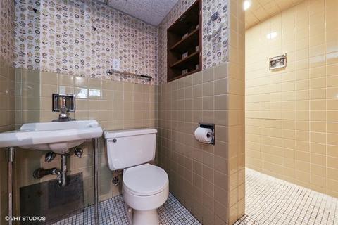 916 Sunset Rd, Wheaton, IL 60189 photo 9