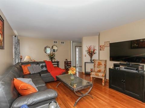 2228 Deerpath Dr, Elgin, IL 60123 photo 14