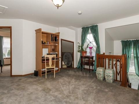 2228 Deerpath Dr, Elgin, IL 60123 photo 18