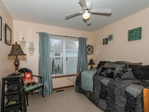 2228 Deerpath Dr, Elgin, IL 60123 photo 20