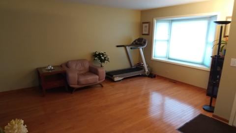 479 Anita Pl, Wheeling, IL 60090 photo 4