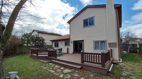 479 Anita Pl, Wheeling, IL 60090 photo 2