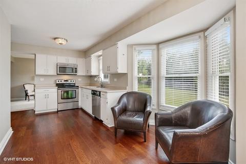 751 Mayfair Ln, Algonquin, IL 60102 photo 8