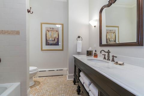 32 E Scott St, Chicago, IL 60610 photo 30