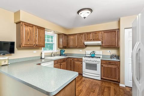 39 Jefferson Ln, Cary, IL 60013 photo 10