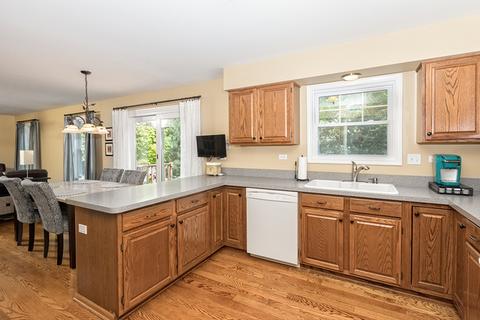 39 Jefferson Ln, Cary, IL 60013 photo 11
