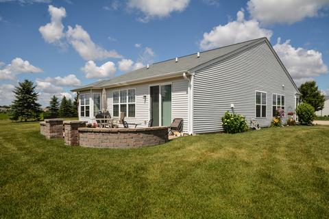 12890 Applegate Dr, Huntley, IL 60142 photo 2