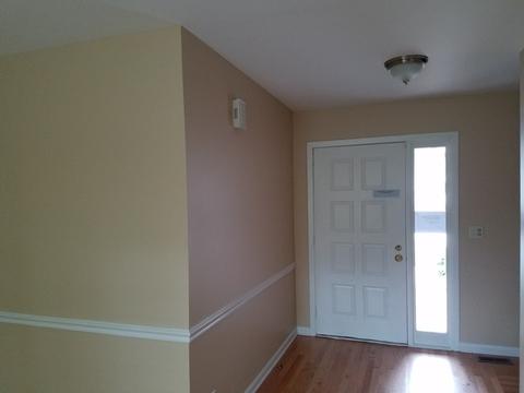 812 S Prospect Ave, Bartlett, IL 60103 photo 2