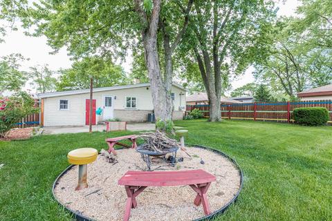 1024 Perda Ln, Des Plaines, IL 60016 photo 35