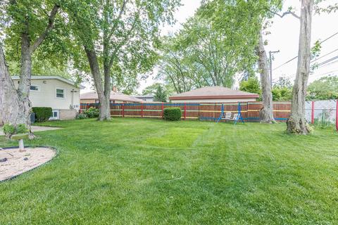 1024 Perda Ln, Des Plaines, IL 60016 photo 36
