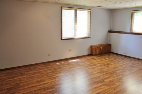 311 Bell Dr, Cary, IL 60013 photo 11
