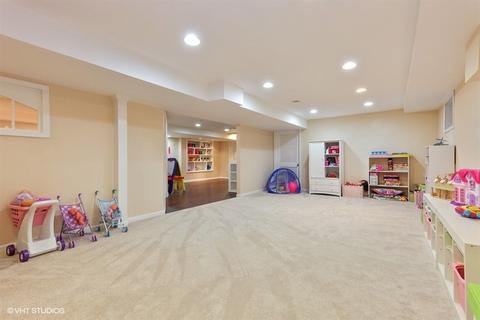 4030 Michelline Ln, Northbrook, IL 60062 photo 16