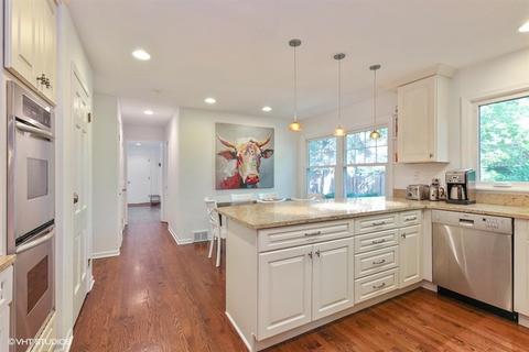 4030 Michelline Ln, Northbrook, IL 60062 photo 7