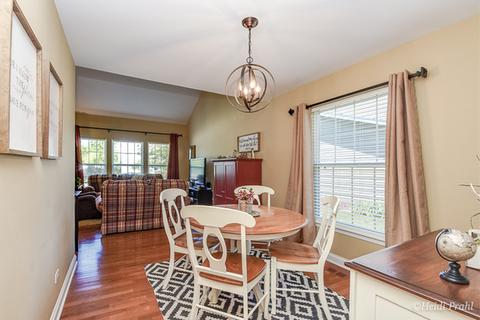2223 Beaumont Ct, Aurora, IL 60502 photo 13