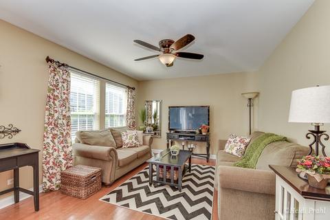 2223 Beaumont Ct, Aurora, IL 60502 photo 10