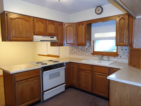 40 Strasma West Dr, Kankakee, IL 60901 photo 6